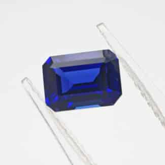 emerald cut lab grown blue sapphire 01