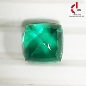 cushion sugarloaf lab grown emerald 02