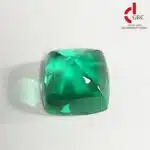 cojín pan de azúcar cultivado en laboratorio esmeralda 03