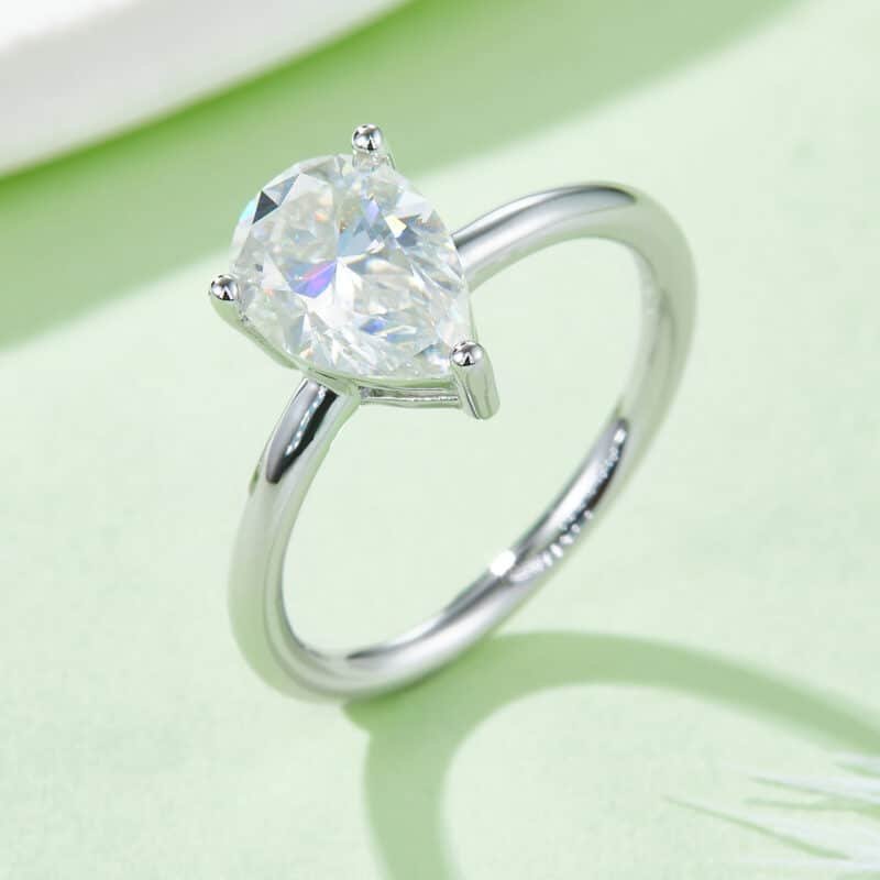 pear cut moissanite solitaire ring m90u 04