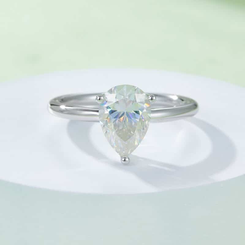 pear cut moissanite solitaire ring m90u 06