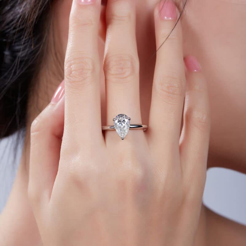 pear cut moissanite solitaire ring m90u 07