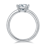 Anillo solitario Moissanite talla princesa 3