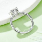 anel solitário de moissanita com corte redondo m90o 05