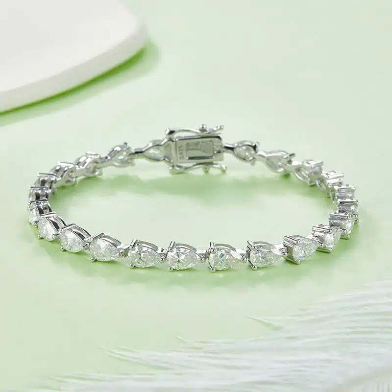 vòng tay tennis Moissanite cắt hình quả lê 02