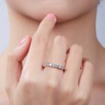 Nhẫn kỷ niệm Moissanite cắt tròn 7 nhẫn kỷ niệm moissanite m37b 02