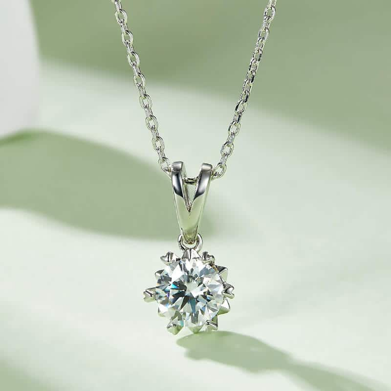 Snow Shape Moissanite Pendant Necklace T01A-N 02