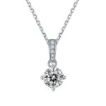 4 Prongs Round Cut Moissanite Pendant Necklace T02A-N 01