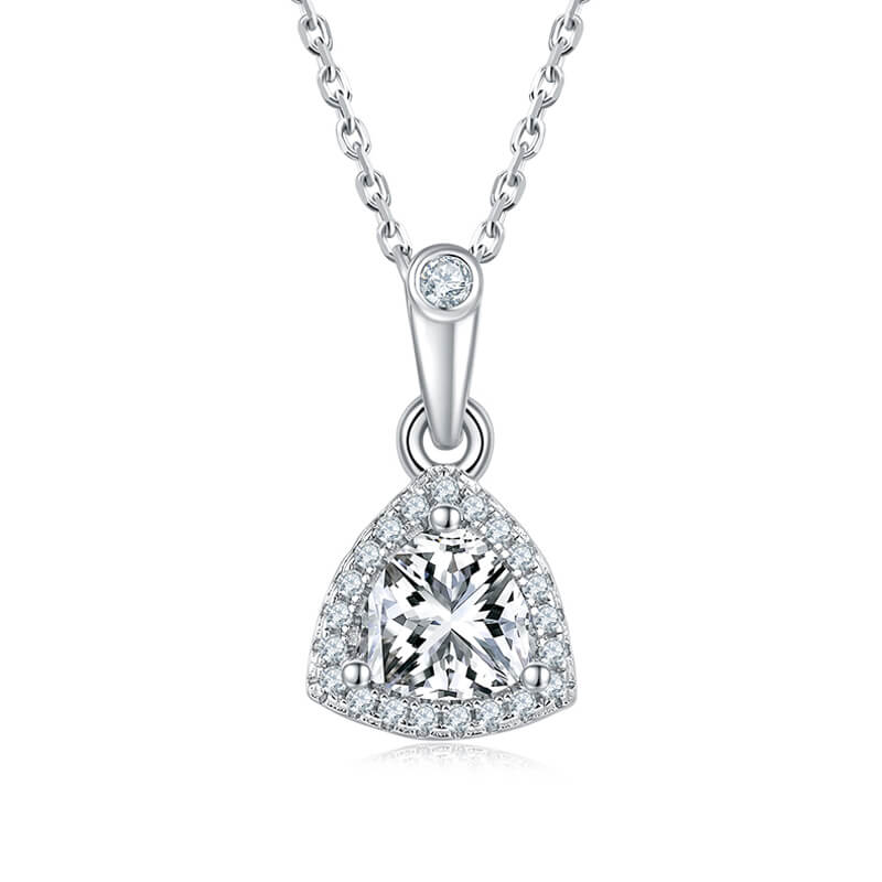 Trilyon Kesim Moissanite Halo Ayar Kolye 01