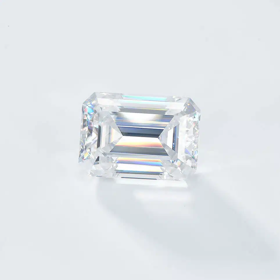 Diamant Naturel 1,01 Carat Taille émeraude - Couleur H, Pureté IF (sans Inclusions Visibles), Certifié AIG, Neuf Avec étiquettes
