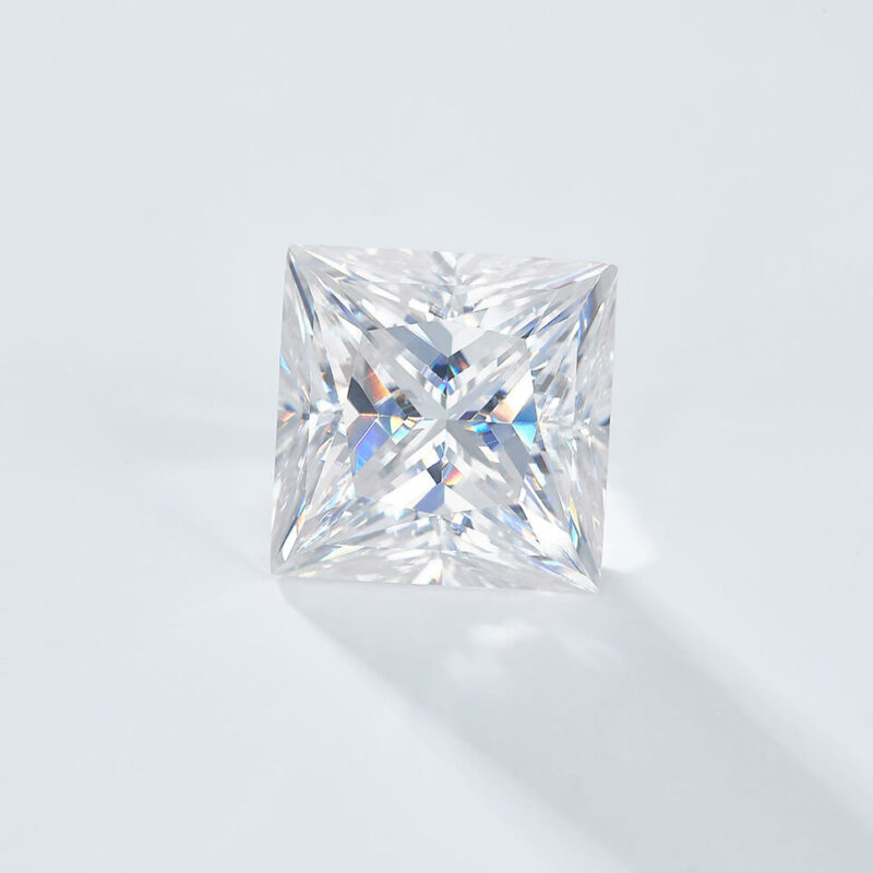 Diamante coltivato in laboratorio con taglio principessa 03