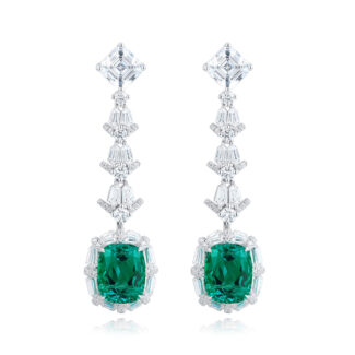 Lab grown emerald earrings 01