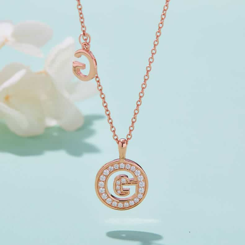 Pendentif Alphabet G Moissanite 04