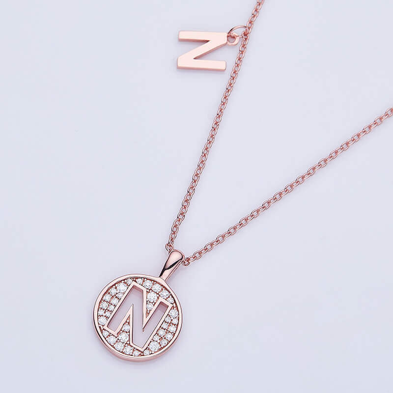 Pendentif Alphabet N Moissanite 02