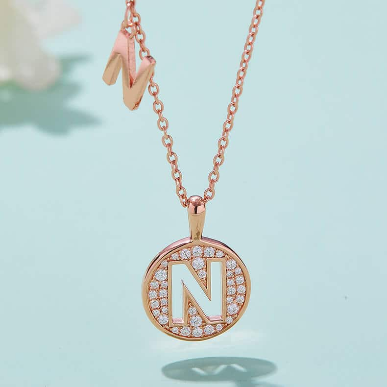 Pendentif Alphabet N Moissanite 04