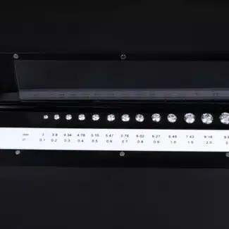 Pietre principali a contrasto di carati di diamante