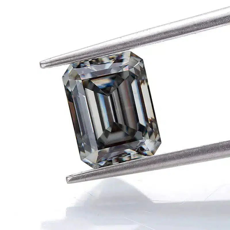emerald cut gray moissanite 01