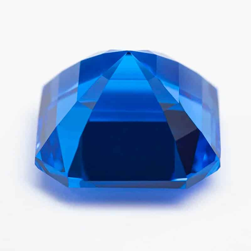 asscher cut lab grown cobalt spinel 04