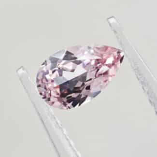 pear cut lab grown pink sapphire 01