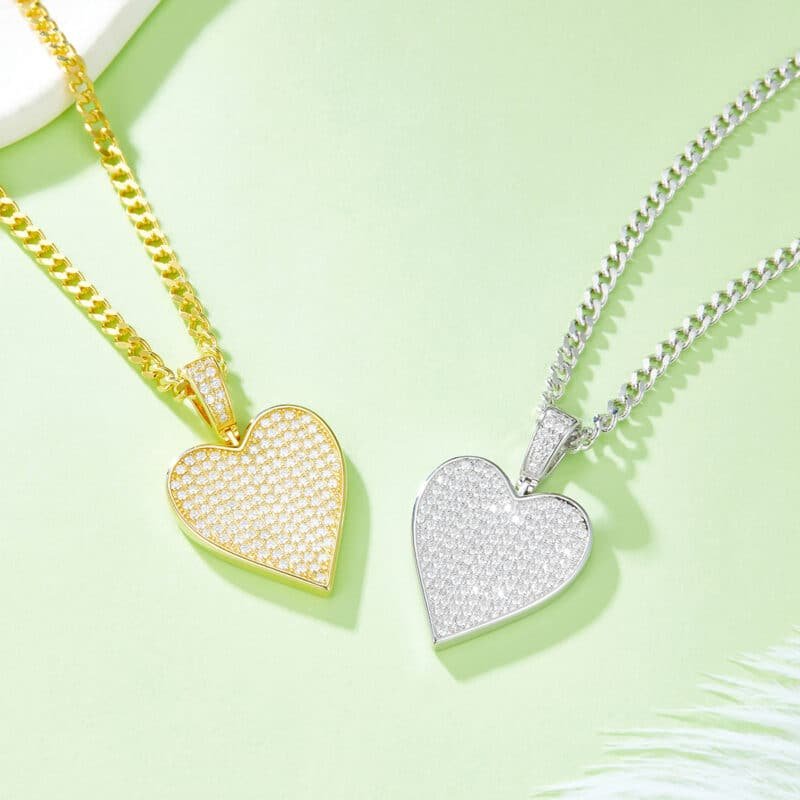 luxury classic moissanite ace of heart pendant j008a 05