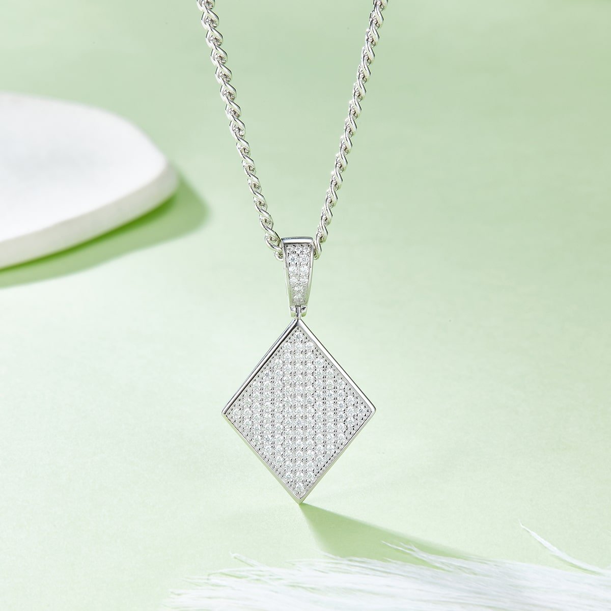 Pendentif classique de luxe en moissanite glacée 03 pendentif classique de luxe en moissanite glacée 03