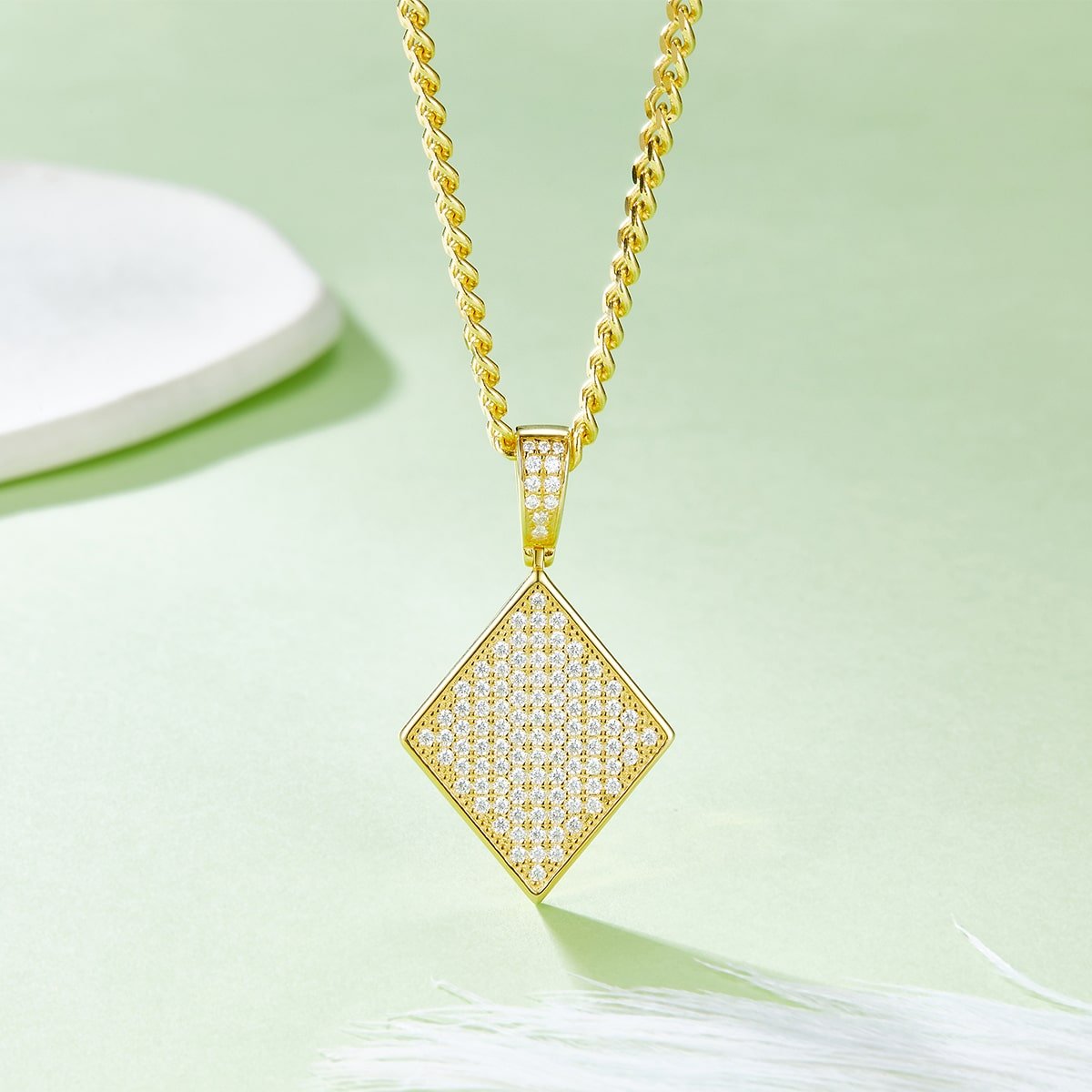 Pendentif classique de luxe en moissanite glacée 04 pendentif classique de luxe en moissanite glacée 04