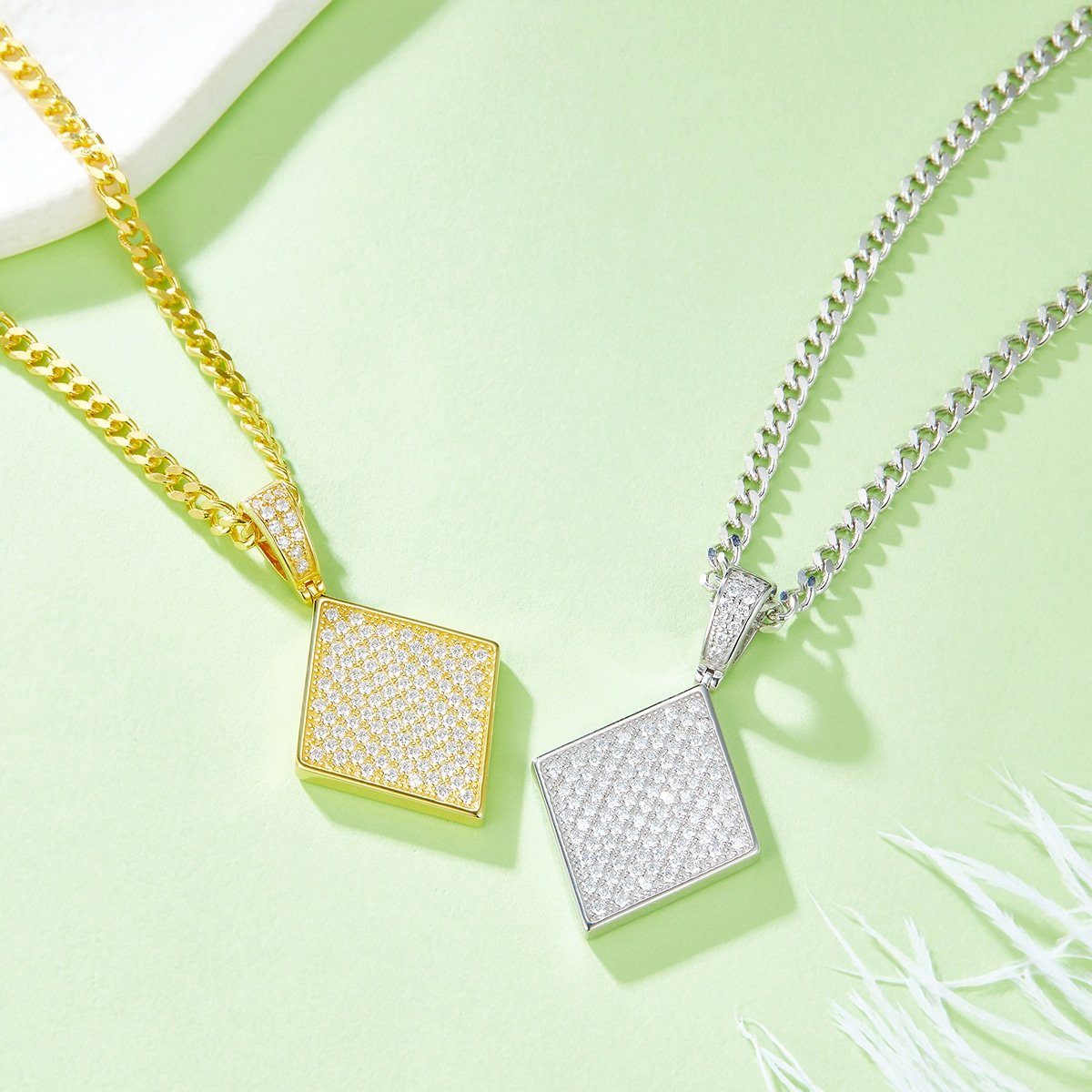 Pendentif classique de luxe en moissanite glacée 05 pendentif classique de luxe en moissanite glacée 05