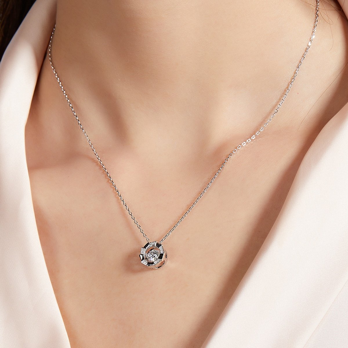 Collar con colgante de moissanita danzante en plata de ley oldr 07
