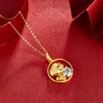 Collier pendentif moissanite chien du zodiaque chinois 5 Pendentif en moissanite représentant le chien du zodiaque chinois, Pecklace OSXK 05