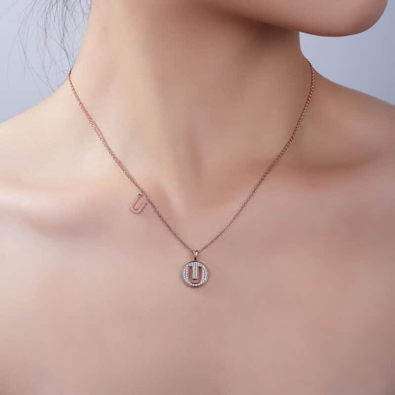 alfabet awal u kalung liontin moissanite ozmu