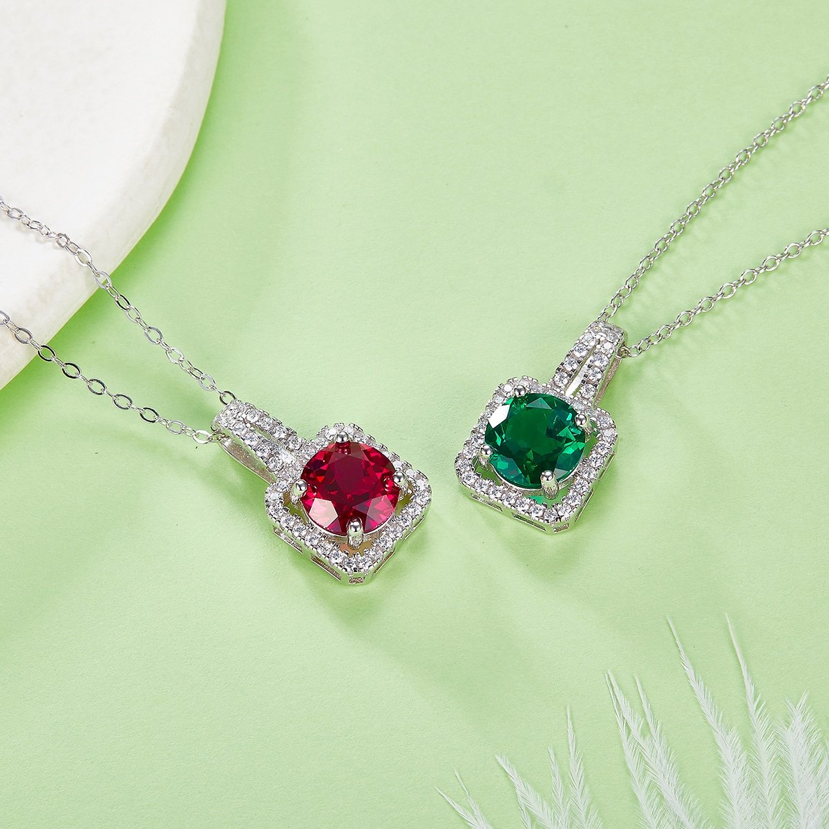 Kalung liontin batu permata sintetis persegi dengan lingkaran berlian imitasi zh143o 06