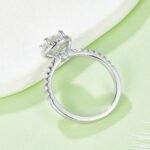 Anello di fidanzamento con alone di moissanite taglio rotondo 5 anello di fidanzamento con alone di moissanite taglio rotondo m96a m96h 05