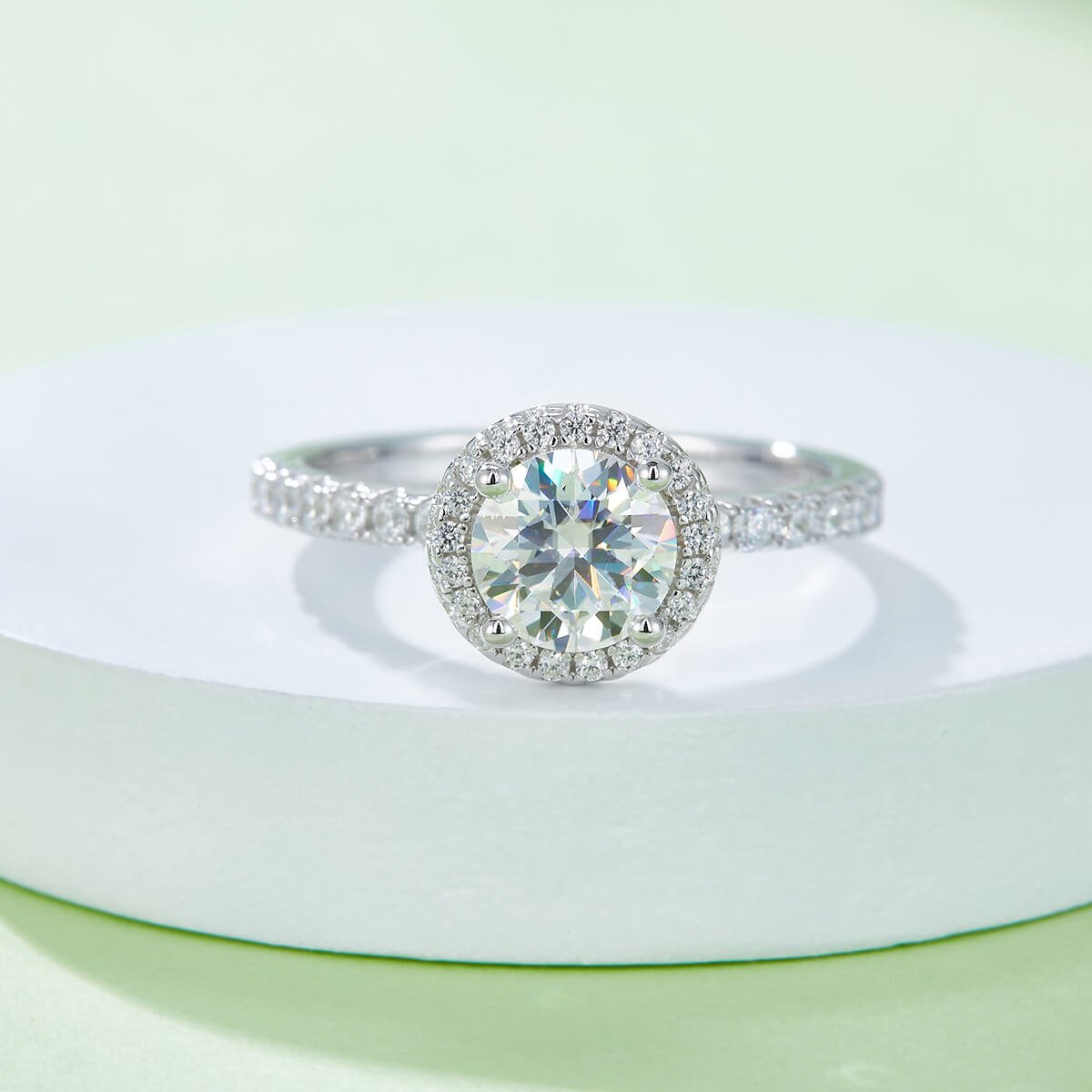 Anello di fidanzamento con alone di moissanite taglio rotondo m96A M96H 06 anello di fidanzamento con alone di moissanite taglio rotondo m96a m96h 06