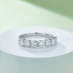 Nhẫn cưới kỷ niệm Moissanite cắt tròn 6 Nhẫn cưới kỷ niệm bằng đá moissanite cắt tròn M95A 06