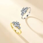 Round Cut Moissanite Three Stones Engagement Ring 3 moissanite three-stone ring df57m 06