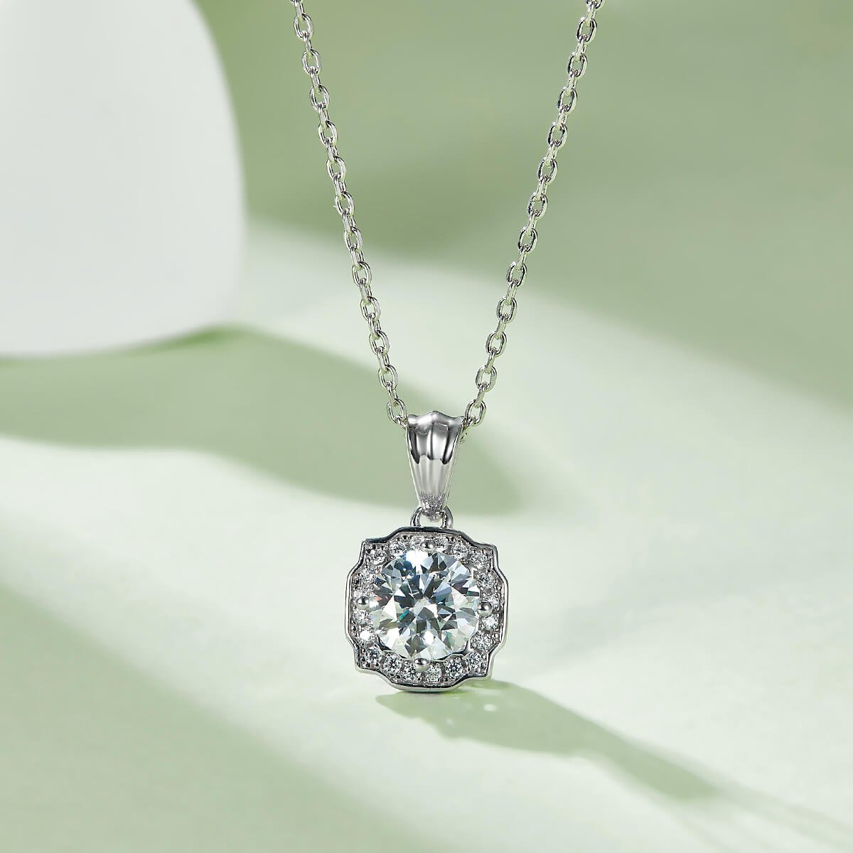 Harry Winston Style Moissanite Pendant Necklace T33B 02 harry winston style moissanite pendant necklace t33b 02