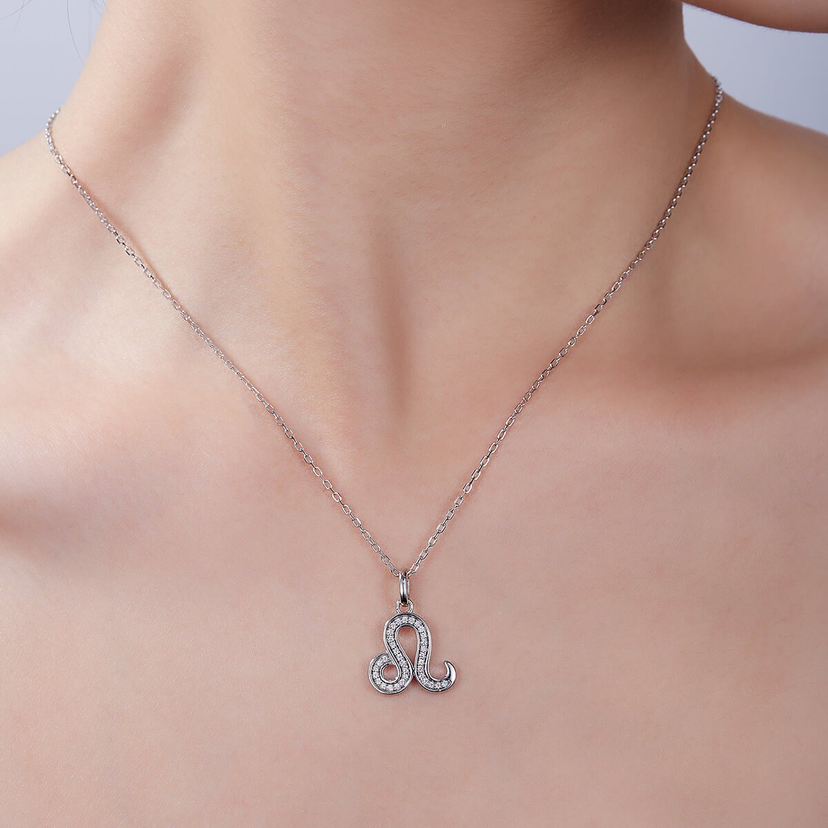 Leo of the Zodiac Moissanite pendant necklace OXZE 06