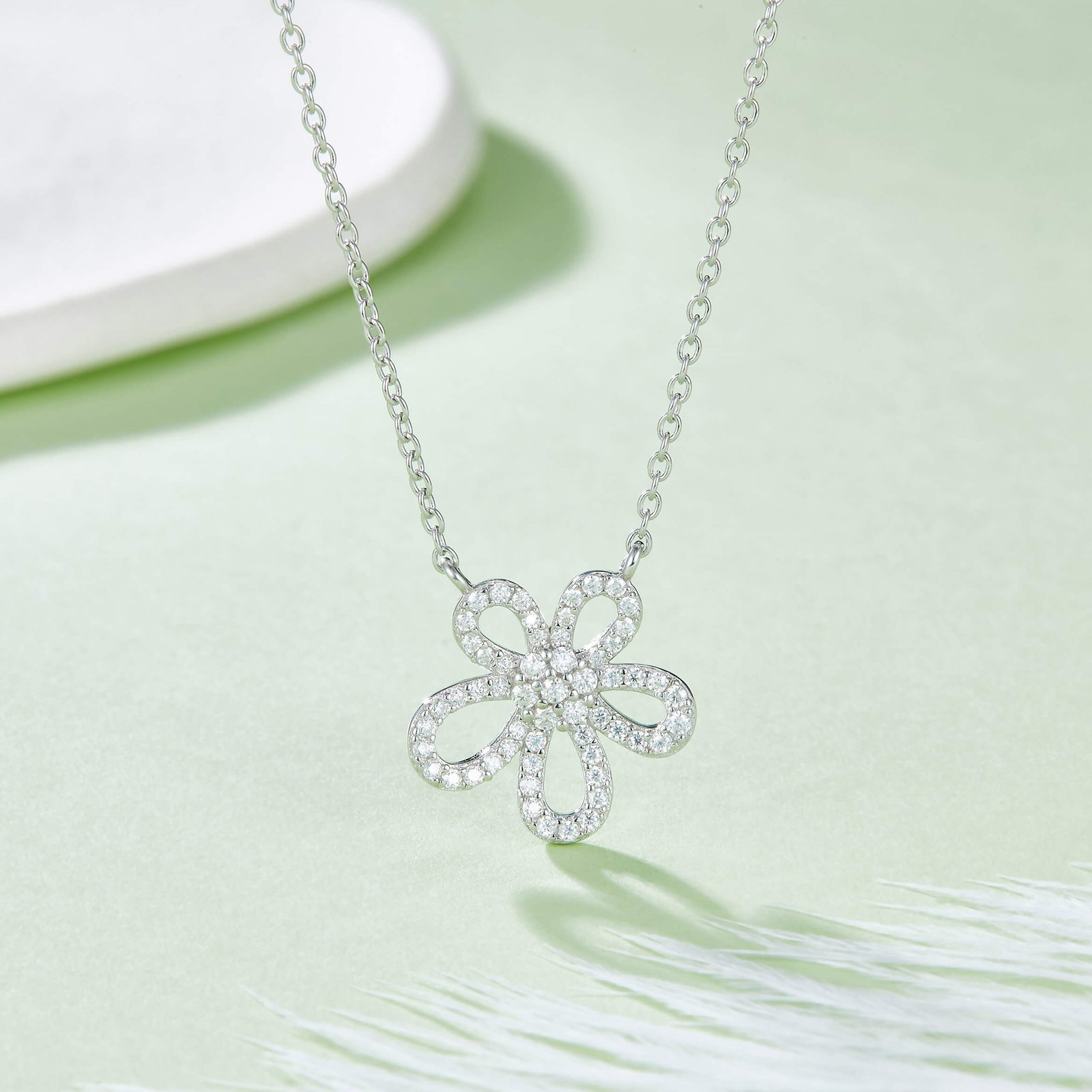 Flower shape Moissanite pendant necklace XH01O 02
