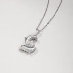 1.2ct Double dolphin heart Moissanite pendant necklace 3 Colar com pingente de coração duplo de golfinho em moissanita de 1,2 ct