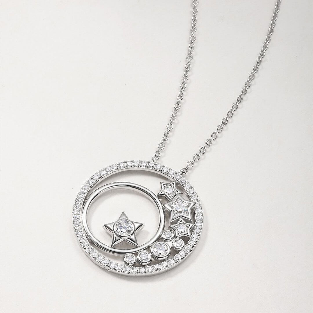 Colar com pingente de Moissanita Celestial de 1,94 ct