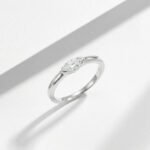 Bague de fiançailles en or 18 carats avec moissanite taille marquise