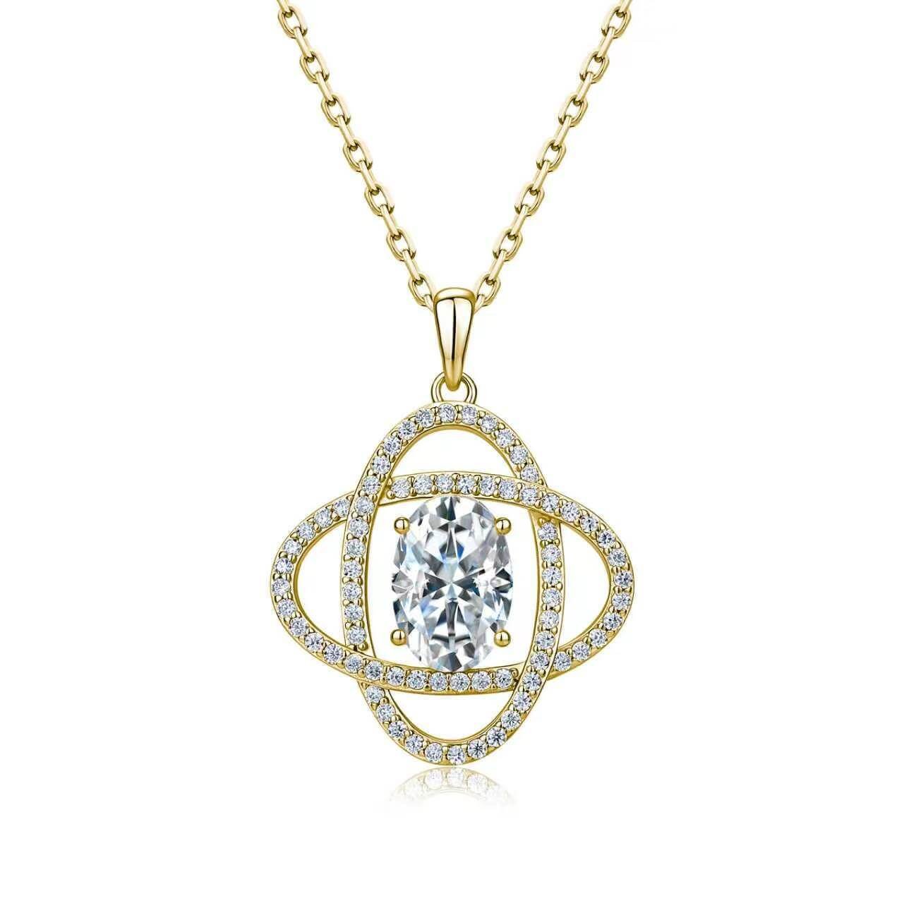 Colar de moissanita oval com corte céu estrelado em ouro 18K