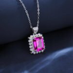 4本爪エメラルドカットラボグロウンジェムストーンペンダントネックレス