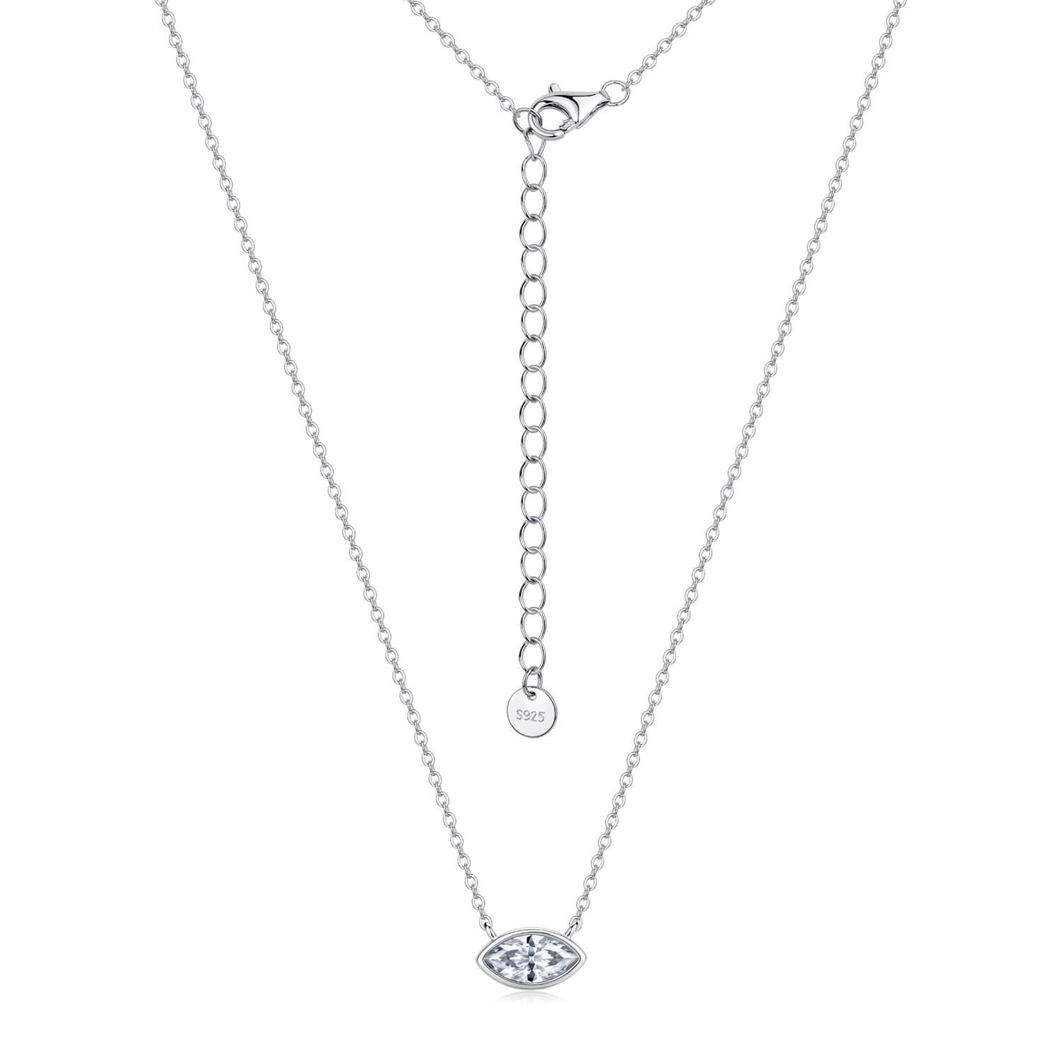 Collana con pendente in Moissanite con taglio marquise e castone