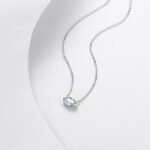 Collana con pendente in Moissanite con taglio marquise e castone