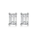 Emerald cut Moissanite earrings stud 1 Oorbellen met smaragdgeslepen moissanite.
