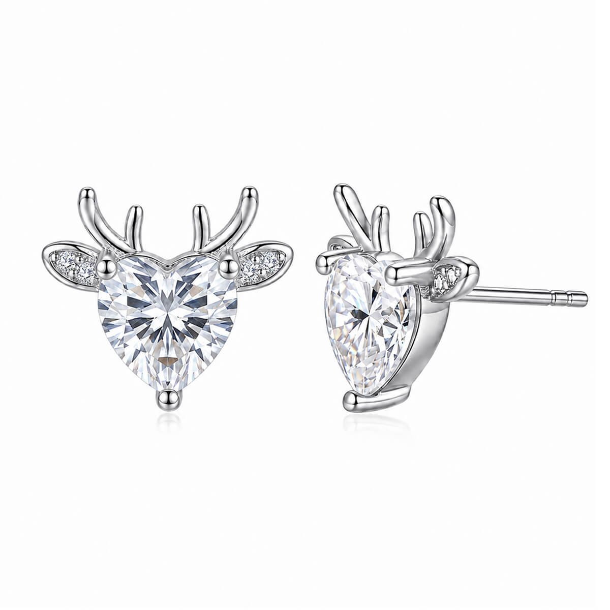 Pendientes de moissanita con forma de ciervo y corte en forma de corazón. Pendientes de moissanita con forma de ciervo y corte en forma de corazón.