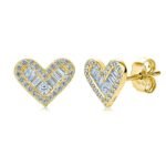 Heart shape Moissanite earrings stud 2 أقراط مرصعة بحجر المويسانايت على شكل قلب