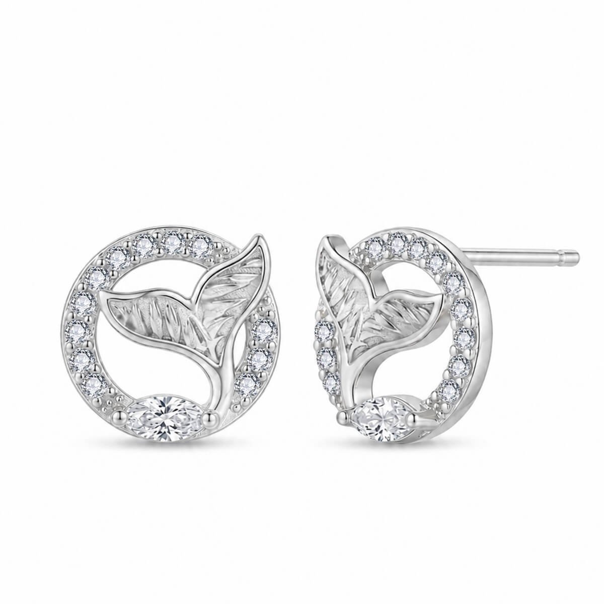 Orecchini a lobo con moissanite a forma di coda di balena a taglio marquise Orecchini a lobo con moissanite a forma di coda di balena a taglio marquise