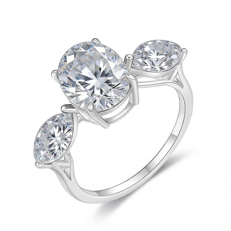 Nhẫn đính hôn ba viên đá Moissanite cắt hình bầu dục